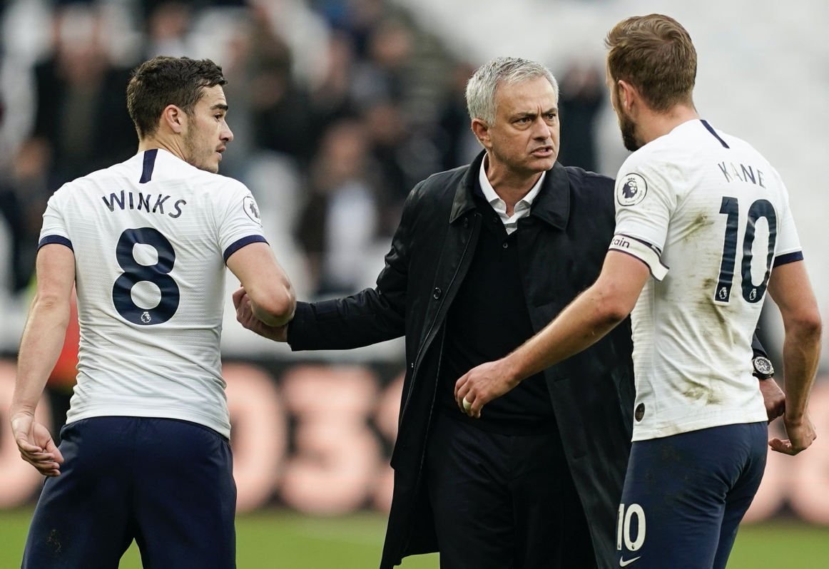 LOL官网登录入口-英超赛程吃紧，莱比锡赛后防线松动，更衣室稳定，数据趋势出现新变化的简单介绍